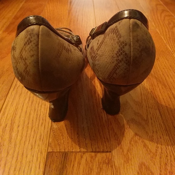 Wedge Sandal - Picture 4 of 7